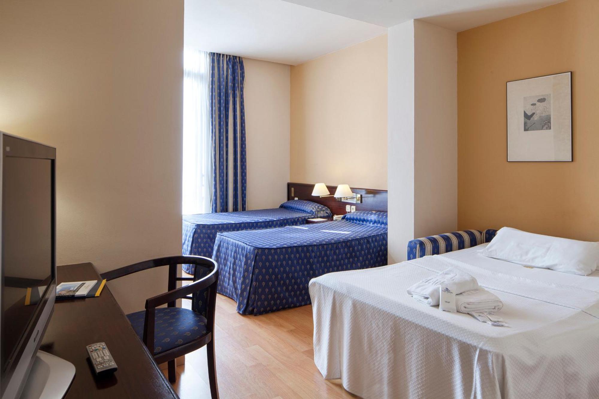 Atlantis By Atbcn Hotel